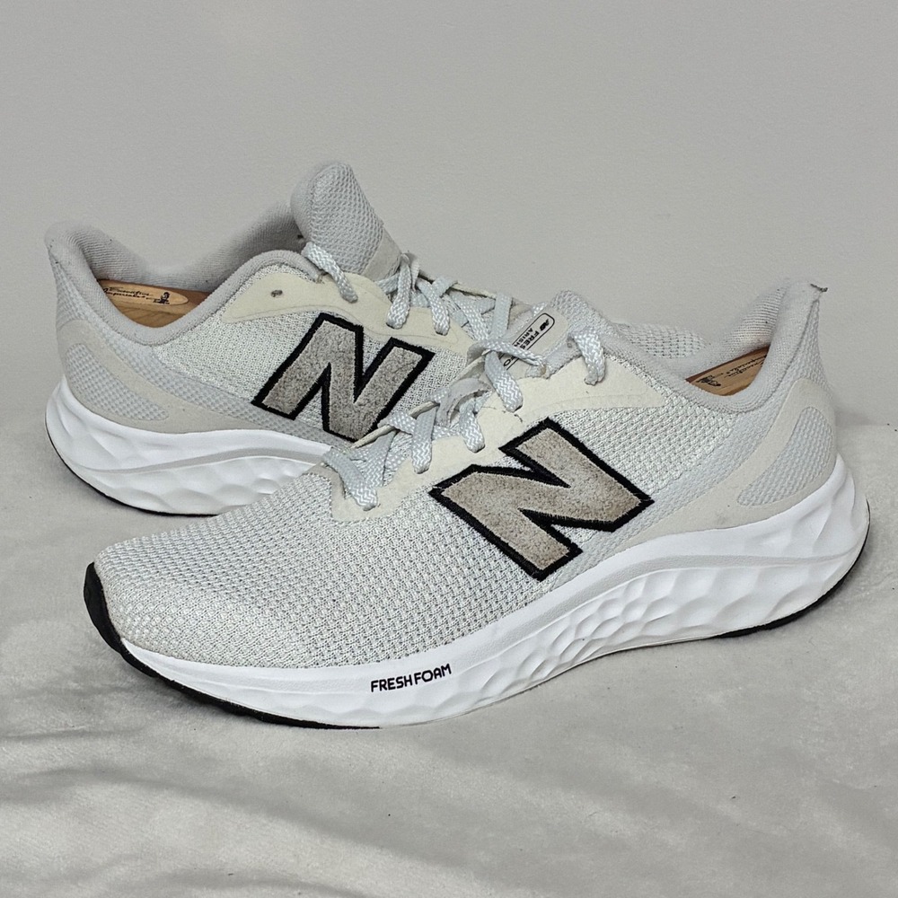 New Balance Fresh Foam Arishi v4 White Grey Running Shoes MARISAV4 Mens 8